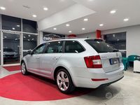 Usata Skoda Octavia Executive 150 CV (110 kW) 2014 Grigio Utilitaria