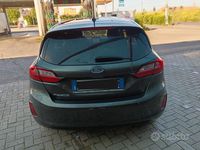Usata Ford Fiesta Titanium 75 CV (55 kW) 2024 Grigio Berlina