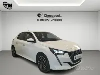 Usata Peugeot 208 Allure 102 CV (75 kW) 2021 Bianco Utilitaria