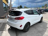 Usata Ford Fiesta 70 CV (51 kW) 2018 Bianco Utilitaria