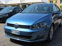 Usata VW Golf VII Highline 110 CV (80 kW) 2016 Blu Berlina