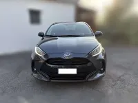 Usata Toyota Yaris Hybrid Trend 92 CV (67 kW) 2024 Grigio Berlina