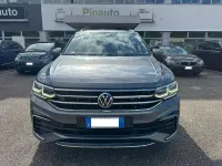 Usata VW Tiguan R-line 200 CV (147 kW) 2022 Grigio SUV