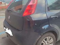 Usata Fiat Punto Lounge 95 CV (69 kW) 2016 Blu Berlina