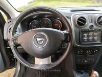 Usata Dacia Sandero Prestige 90 CV (66 kW) 2015 Nero SUV