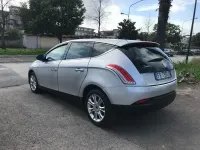 Usata Lancia Delta 149 CV (109 kW) 2009 Grigio Utilitaria