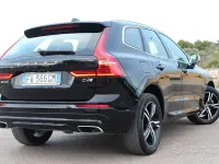 Usata Volvo XC60 R-Design 190 CV (139 kW) 2019 Nero SUV