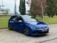 Usata VW Golf VIII R 320 CV (235 kW) 2021 Blu/azzurro Berlina