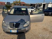 Gebraucht Lancia Ypsilon 77 PS (56 kW) 2007 Grau Kleinwagen