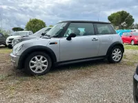 Usata Mini ONE 75 CV (55 kW) 2004 Argento Utilitaria