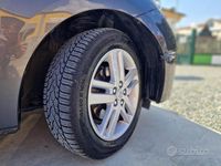 Usata Toyota Verso-S 90 CV (66 kW) 2011 Grigio scuro Monovolume