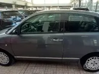Usata Lancia Ypsilon 75 CV (55 kW) 2007 Grigio Utilitaria
