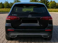 Usata Mercedes B180 116 CV (85 kW) 2020 Nero Utilitaria