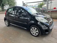 Usata Peugeot 107 68 CV (50 kW) 2009 Nero Utilitaria