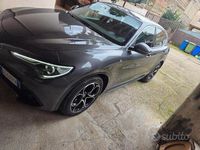 Usata Alfa Romeo Stelvio 210 CV (154 kW) 2021 Grigio SUV