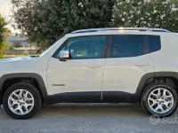 Usata Jeep Renegade Limited 140 CV (102 kW) 2015 Bianco SUV