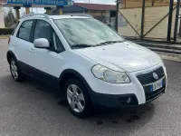 Usata Fiat Sedici 135 CV (99 kW) 2014 Bianco SUV