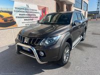 Usata Mitsubishi L200 181 CV (133 kW) 2018 Grigio Pick-up
