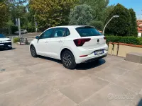 Usata VW Polo 80 CV (58 kW) 2021 Bianco Utilitaria