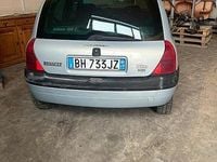 Usata Renault Clio II 58 CV (42 kW) 2000 Berlina