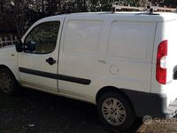 Usata Fiat Doblò 105 CV (77 kW) 2007 Bianco Monovolume