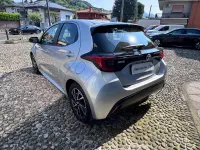 Usata Toyota Yaris Hybrid Trend 92 CV (67 kW) 2022 Grigio Berlina