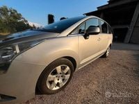 Usata Peugeot 5008 Active 112 CV (82 kW) 2012 Grigio Berlina