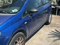 Usata Fiat Grande Punto 65 CV (47 kW) 2008 Bluazzurro Utilitaria