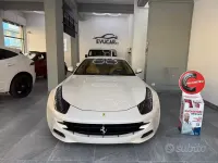 Usata Ferrari FF 660 CV (485 kW) 2012 Bianco Station wagon