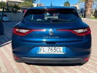 Usata Renault Mégane IV Intens 110 CV (80 kW) 2017 Blu Berlina
