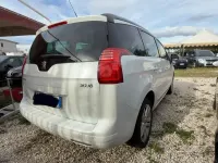 Usata Peugeot 5008 Family 150 CV (110 kW) 2011 Bianco Monovolume