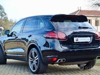 Usata Porsche Cayenne 245 CV (180 kW) 2012 Nero SUV