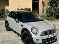 Usata Mini Cooper D 111 CV (81 kW) 2011 Grigio Utilitaria