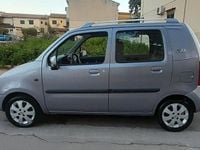 Usata Opel Agila Enjoy 69 CV (50 kW) 2005 Argento Monovolume