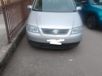 Usata VW Touran 140 CV (102 kW) 2005 Grigio Monovolume