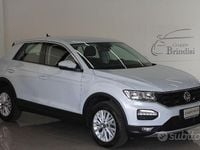 Usata VW T-Roc Business 149 CV (109 kW) 2021 Grigio SUV