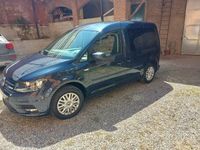 Usata VW Caddy Comfortline 102 CV (75 kW) 2019 Nero Monovolume