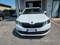 Usata Skoda Octavia G-TEC Style 131 CV (96 kW) 2020 Bianco Station wagon