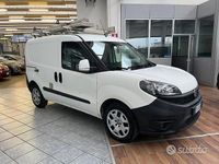 Usata Fiat Doblò Lounge 120 CV (88 kW) 2020 Grigio Monovolume