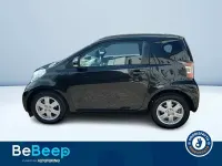 Usata Toyota iQ 68 CV (50 kW) 2011 Nero pastello Utilitaria