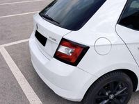 Usata Skoda Fabia Colour Edition 95 CV (69 kW) 2018 Bianco Berlina