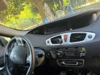 Usata Renault Scénic III 110 CV (80 kW) 2010 Bluazzurro Monovolume