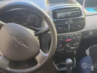 Usata Fiat Punto 60 CV (44 kW) 2002 Utilitaria
