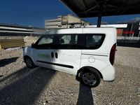 Usata Fiat Doblò Easy 105 CV (77 kW) 2017 Bianco Monovolume