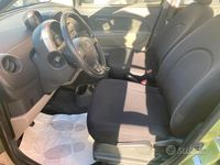 Usata Daihatsu Sirion 87 CV (63 kW) 2007 Verde Utilitaria