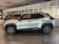 Usata Toyota Yaris Cross Trend 116 CV (85 kW) 2024 Grigio SUV