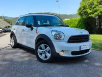 Usata Mini Cooper Countryman Business 90 CV (66 kW) 2016 Bianco SUV