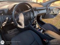 Usata Mercedes 220 2002 Grigio Berlina