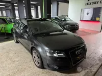 Usado Audi A3 105 CV (77 kW) 2010 Gris Utilitario