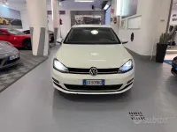 Usata VW Golf VII Highline 110 CV (80 kW) 2014 Bianco Berlina
